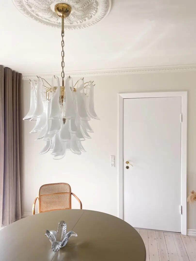 2694 - murano chandelier 41 white Lattimo transparent glasses-09