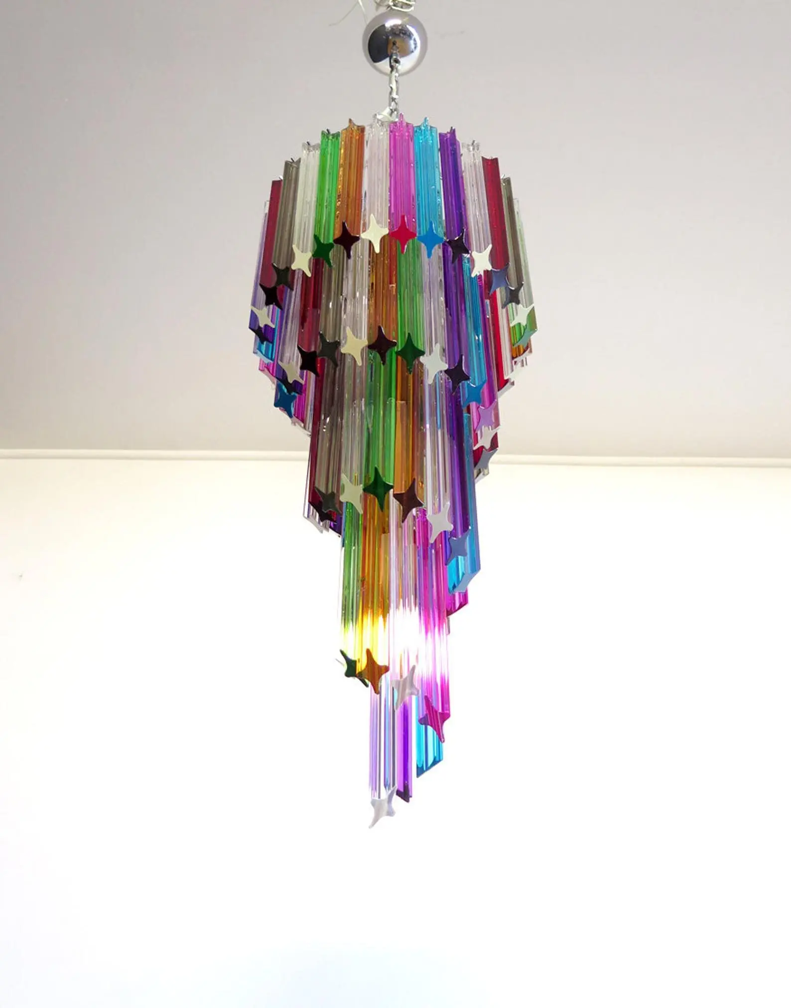 Murano Lysekrone - Spiral - 86 prismer - Multi