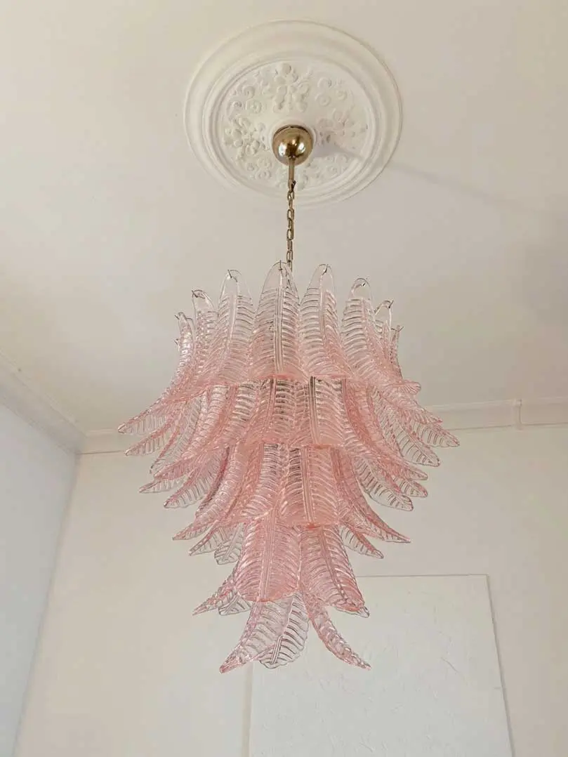 Murano Chandelier  52 glass leaves  Pink