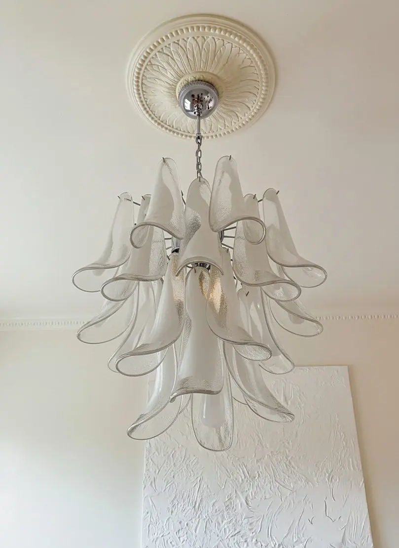 26 lattimo Murano chandelier