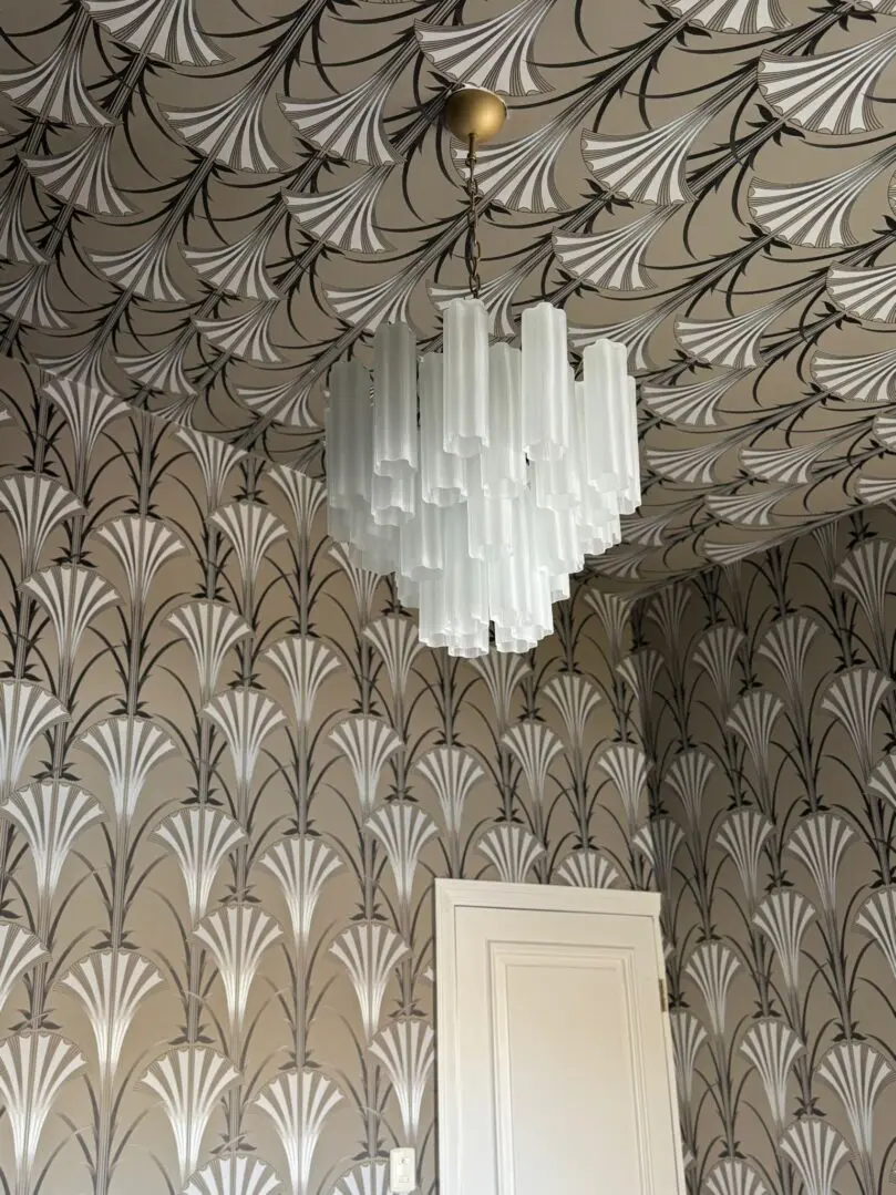 36-tubes-mat-white murano chandelier