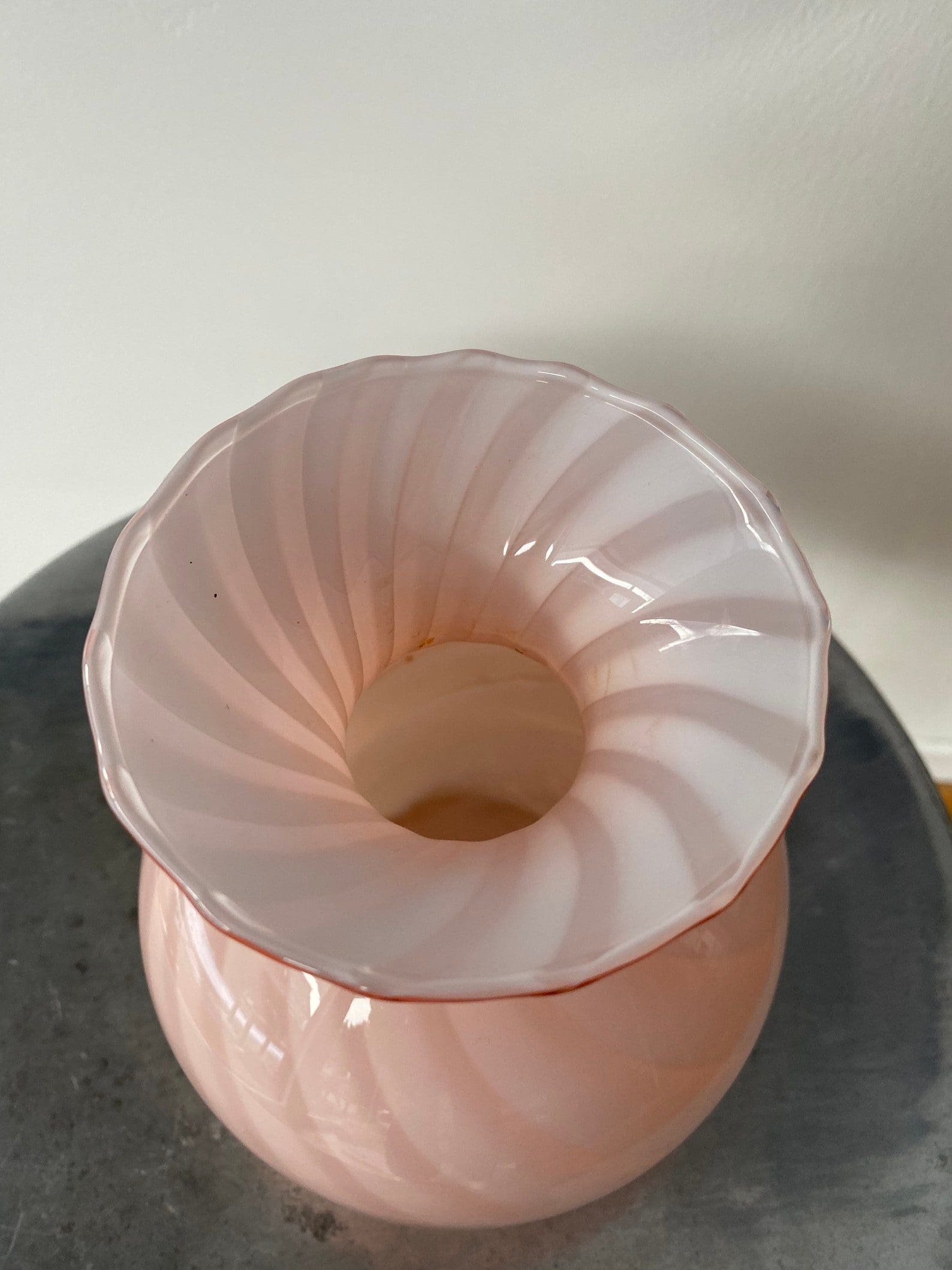 Murano vintage vases pink swirl