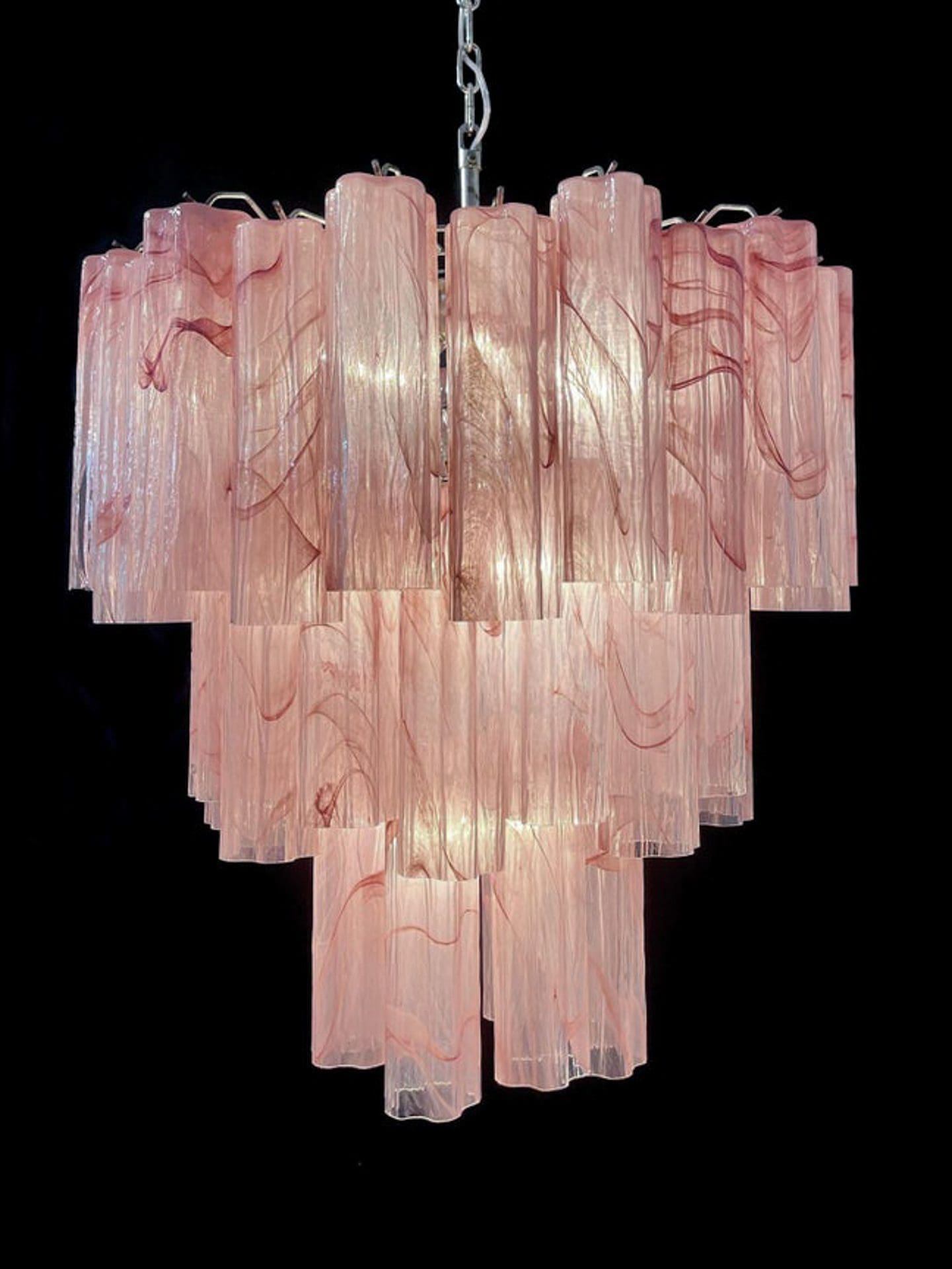 Murano Chandelier - 48 tubes - Alabaster Pink - Cherry Vintage Interior